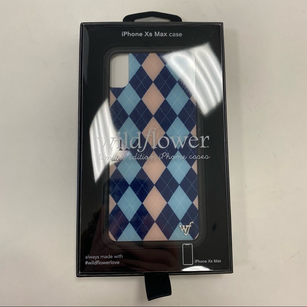 NWT Wildflower argyle iphone XS Max case